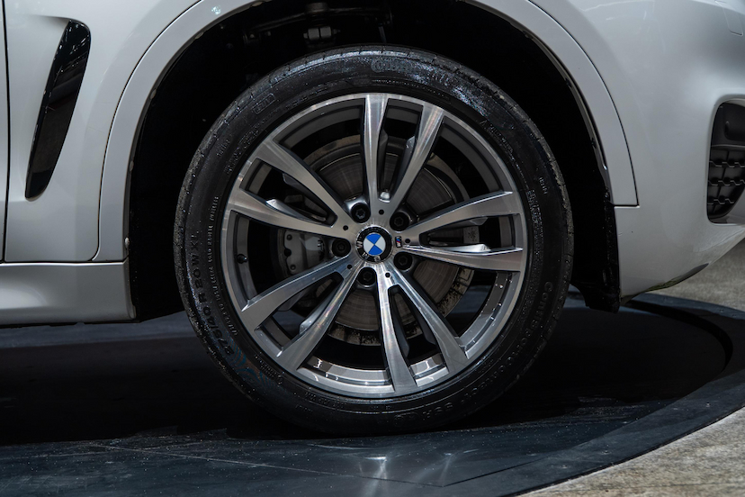 Foto do veículo BMW X6 3.0 TWINPOWER GASOLINA XDRIVE35I M SPORT AUTOMÁTICO 2019 52.704 KM 279.900,00