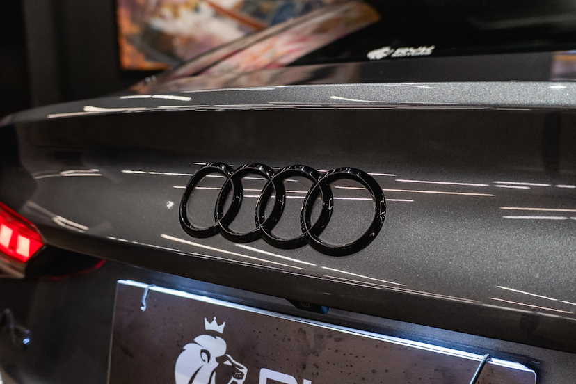 Foto do veículo AUDI A5 2.0 TFSI GASOLINA SPORTBACK S LINE S TRONIC 2022 56.447 KM 231.900,00