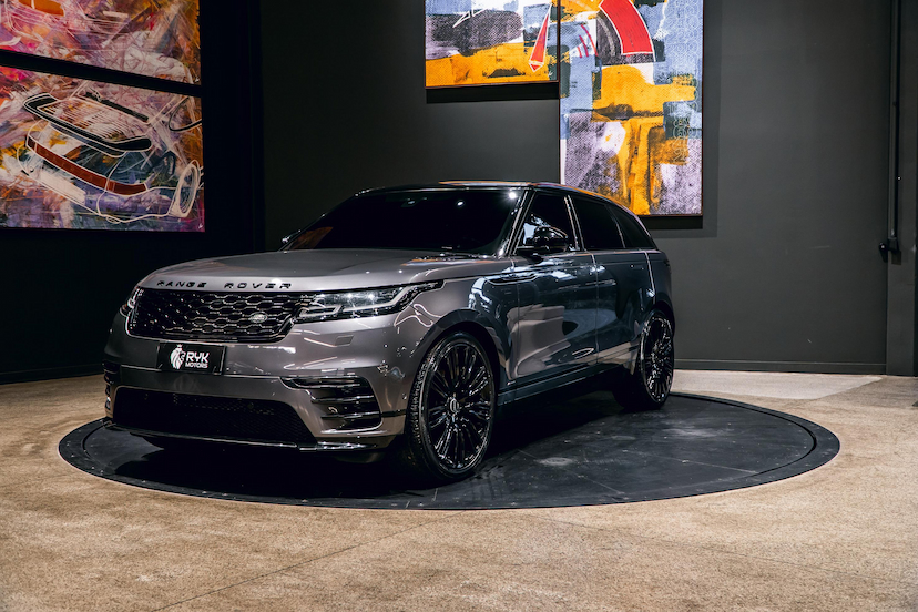 Foto do veículo LAND ROVER RANGE ROVER VELAR 3.0 V6 P380 GASOLINA R-DYNAMIC SE AUTOMÁTICO 2018 40.350 KM 309.900,00