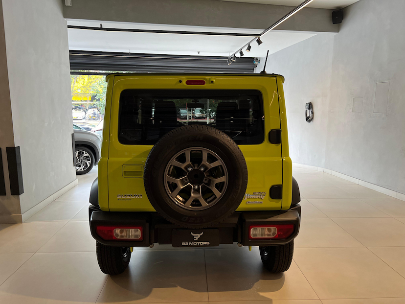 Foto do veículo SUZUKI JIMNY 1.5 GASOLINA SIERRA 4YOU 4X4 AUTOMÁTICO 2025 13.250 KM 169.900,00
