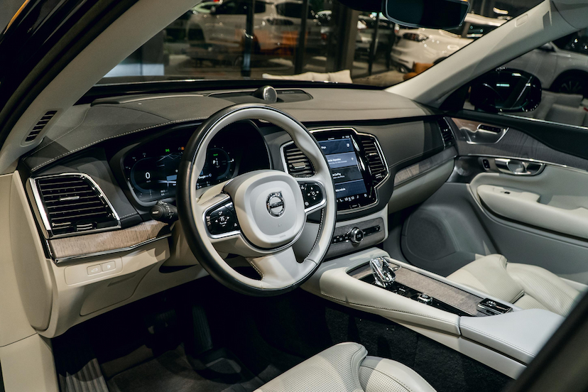 Foto do veículo VOLVO XC90 2.0 T8 RECHARGE ULTIMATE AWD GEARTRONIC 2023 39.700 KM 439.900,00