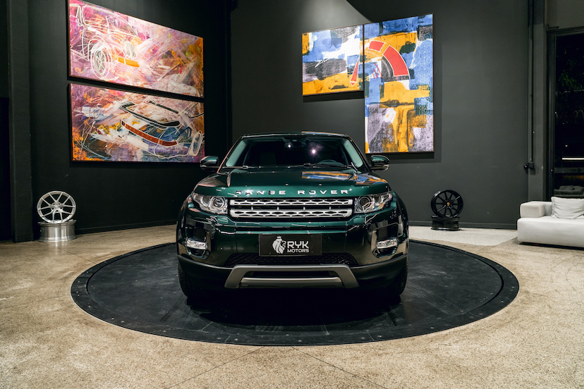 Foto do veículo LAND ROVER RANGE ROVER EVOQUE 2.0 PURE 4WD 16V GASOLINA 4P AUTOMÁTICO 2012 32.645 KM 85.900,00