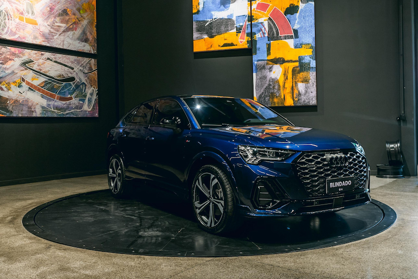 Foto do veículo AUDI Q3 2.0 40 TFSI GASOLINA SPORTBACK PERFORMANCE BLACK PLUS QUATTRO TIPTRONIC 2025 1.500 KM 409.900,00