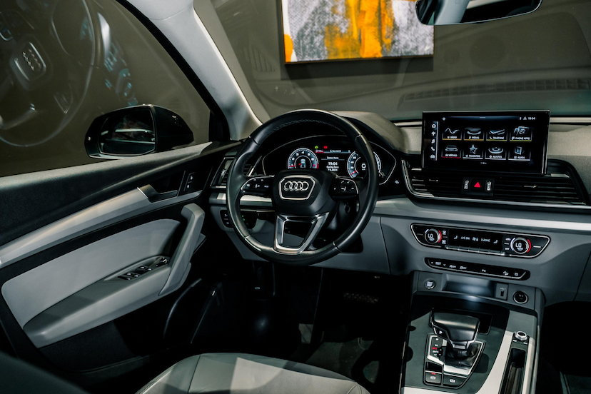 Foto do veículo AUDI Q5 2.0 45 TFSI GASOLINA PRESTIGE QUATTRO S TRONIC 2022 55.007 KM 241.900,00