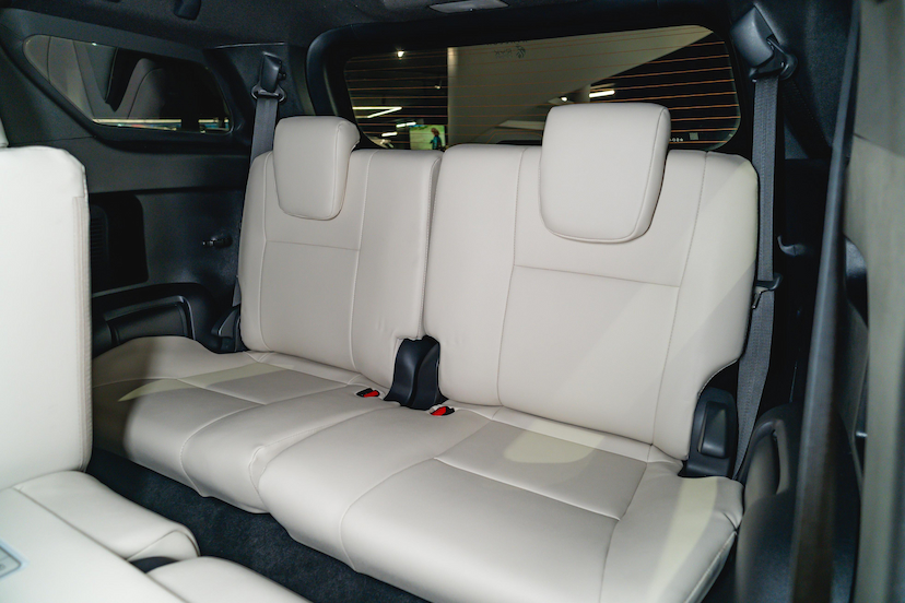 Foto do veículo TOYOTA HILUX SW4 2.8 D-4D TURBO DIESEL DIAMOND 7L 4X4 AUTOMÁTICO 2025 3.850 KM 529.900,00