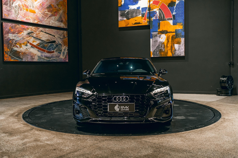 Foto do veículo AUDI A5 2.0 TFSI MHEV SPORTBACK S LINE S TRONIC 2023 43.037 KM 254.900,00