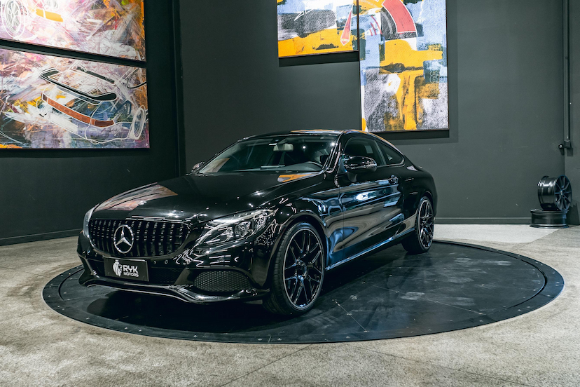 Foto do veículo MERCEDES-BENZ C 180 1.6 CGI GASOLINA AVANTGARDE COUPÉ 9G-TRONIC 2018 54.067 KM 157.900,00