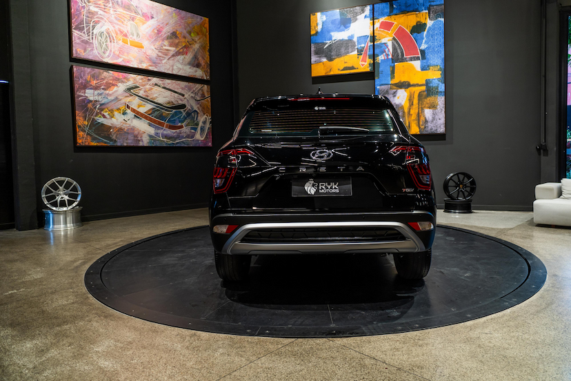 Foto do veículo HYUNDAI CRETA 1.0 TGDI FLEX PLATINUM AUTOMÁTICO 2023 67.582 KM 125.900,00
