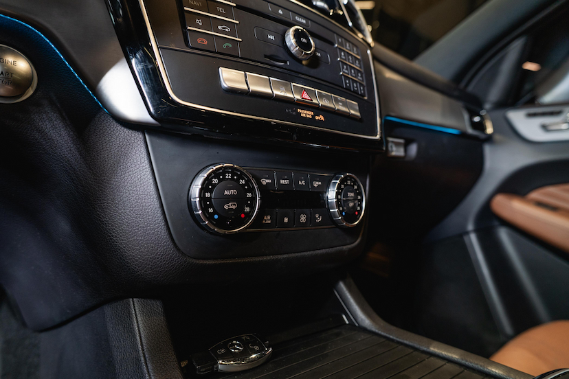 Foto do veículo MERCEDES-BENZ GLE 400 3.0 V6 GASOLINA HIGHWAY COUPÉ 4MATIC 9G-TRONIC 2018 54.800 KM 269.900,00