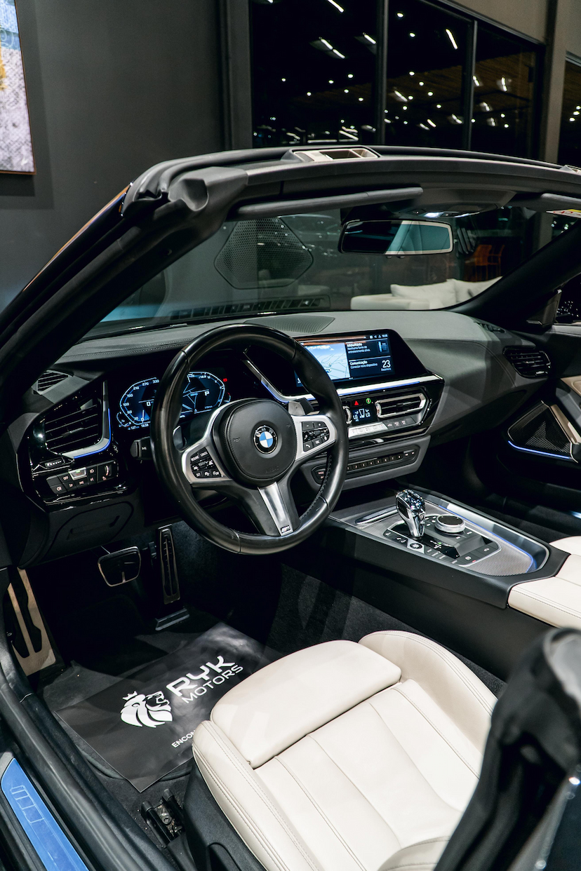 Foto do veículo BMW Z4 2.0 TWINPOWER GASOLINA SDRIVE30I M SPORT STEPTRONIC 2021 19.000 KM 409.900,00