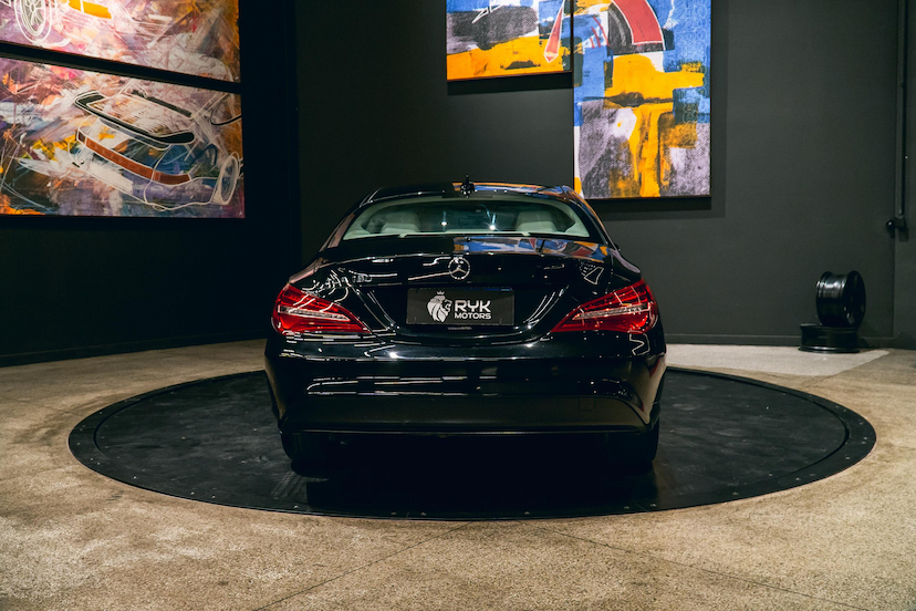 Foto do veículo MERCEDES-BENZ CLA 180 1.6 CGI GASOLINA 7G-DCT 2019 53.706 KM 116.900,00
