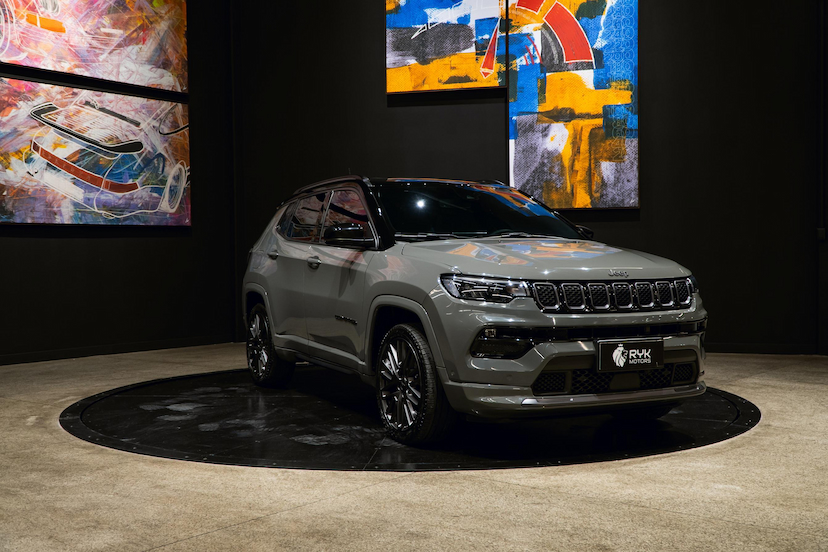 Foto do veículo JEEP COMPASS 1.3 T270 TURBO FLEX S AT6 2023 41.120 KM 163.900,00