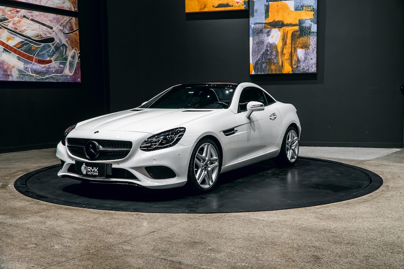Foto do veículo MERCEDES-BENZ SLC 300 2.0 CGI GASOLINA 9G-TRONIC 2017 32.834 KM 265.900,00