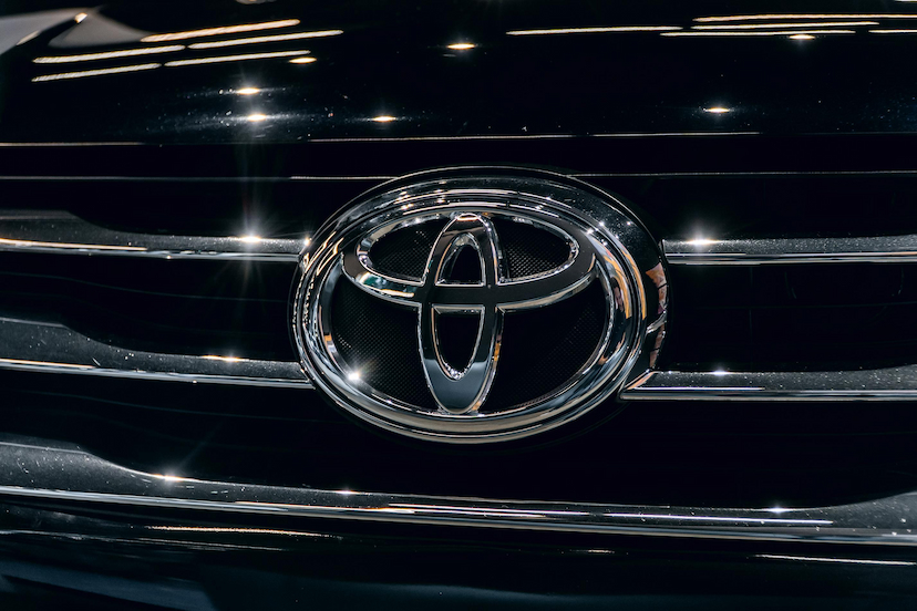 Foto do veículo TOYOTA HILUX SW4 2.8 SRX 4X4 7 LUGARES 16V TURBO INTERCOOLER DIESEL 4P AUTOMÁTICO 2017 83.671 KM 215.900,00
