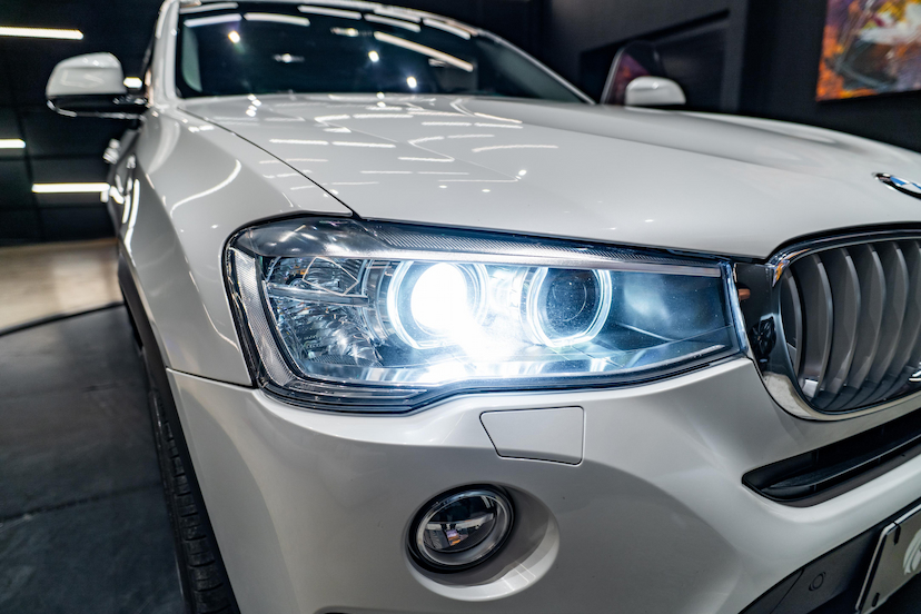 Foto do veículo BMW X4 2.0 28I X LINE 4X4 16V TURBO GASOLINA 4P AUTOMÁTICO 2018 96.660 KM 159.900,00
