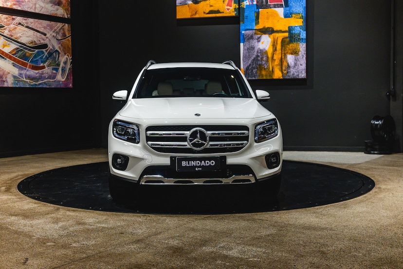Foto do veículo MERCEDES-BENZ GLB 200 1.3 CGI GASOLINA ADVANCE 7G-DCT 2021 45.698 KM 229.900,00