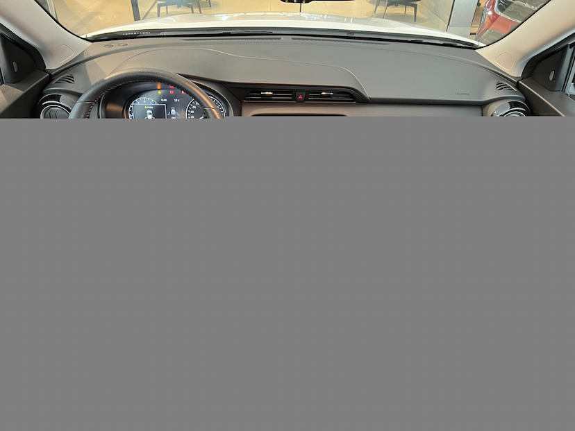 Foto do veículo NISSAN KICKS 1.6 16V FLEXSTART EXCLUSIVE XTRONIC 2023 18.200 KM 118.900,00