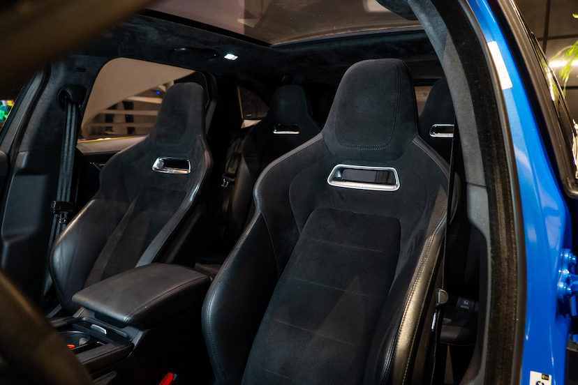 Foto do veículo JAGUAR F-PACE 5.0 V8 SUPERCHARGED SVR AWD 4P AUTOMÁTICO 2022 23.130 KM 549.900,00