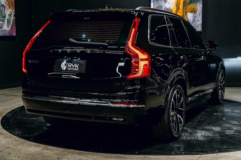 Foto do veículo VOLVO XC90 2.0 T8 RECHARGE ULTIMATE AWD GEARTRONIC 2023 39.700 KM 439.900,00
