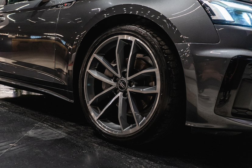 Foto do veículo AUDI A5 2.0 TFSI GASOLINA SPORTBACK S LINE S TRONIC 2022 56.447 KM 231.900,00