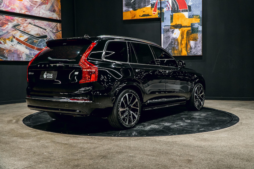 Foto do veículo VOLVO XC90 2.0 T8 RECHARGE ULTIMATE AWD GEARTRONIC 2023 39.700 KM 439.900,00