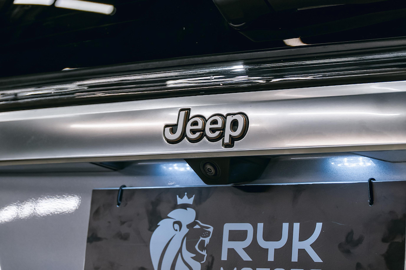 Foto do veículo JEEP COMMANDER 1.3 T270 TURBO FLEX LIMITED AT6 2023 45.402 KM 152.900,00
