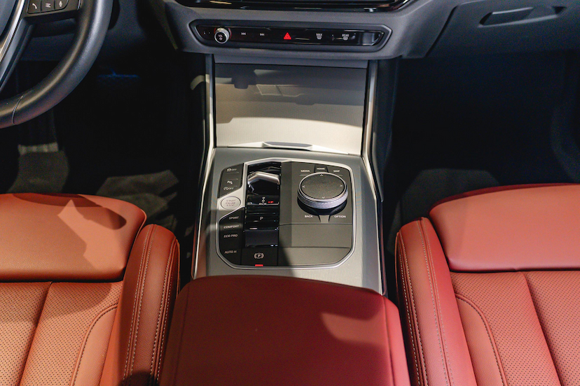 Foto do veículo BMW 320I 2.0 16V TURBO FLEX GP AUTOMÁTICO 2023 22.683 KM 234.900,00