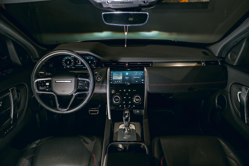 Foto do veículo LAND ROVER DISCOVERY SPORT 2.0 D200 TURBO DIESEL R-DYNAMIC SE AUTOMÁTICO 2022 46.712 KM 275.900,00
