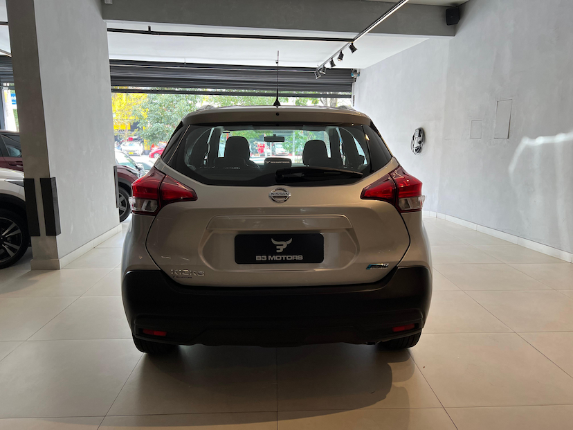 Foto do veículo NISSAN KICKS 1.6 16V FLEXSTART S 4P XTRONIC 2018 64.457 KM 81.900,00