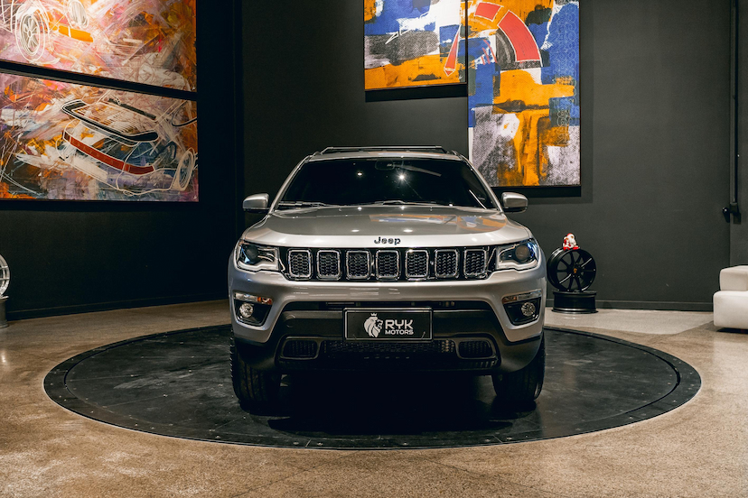 Foto do veículo JEEP COMPASS 2.0 16V DIESEL LONGITUDE 4X4 AUTOMÁTICO 2020 59.309 KM 105.900,00