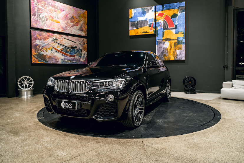 Foto do veículo BMW X4 3.0 M SPORT 35I 4X4 24V TURBO GASOLINA 4P AUTOMÁTICO 2017 113.276 KM 164.900,00