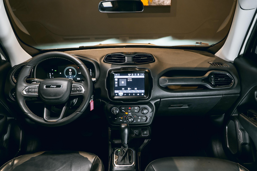 Foto do veículo JEEP RENEGADE 1.3 T270 TURBO FLEX LONGITUDE AT6 2022 42.878 KM 104.900,00