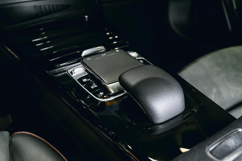 Foto do veículo MERCEDES-BENZ A 250 2.0 CGI GASOLINA SPORT 7G-DCT 2019 49.569 KM 189.900,00