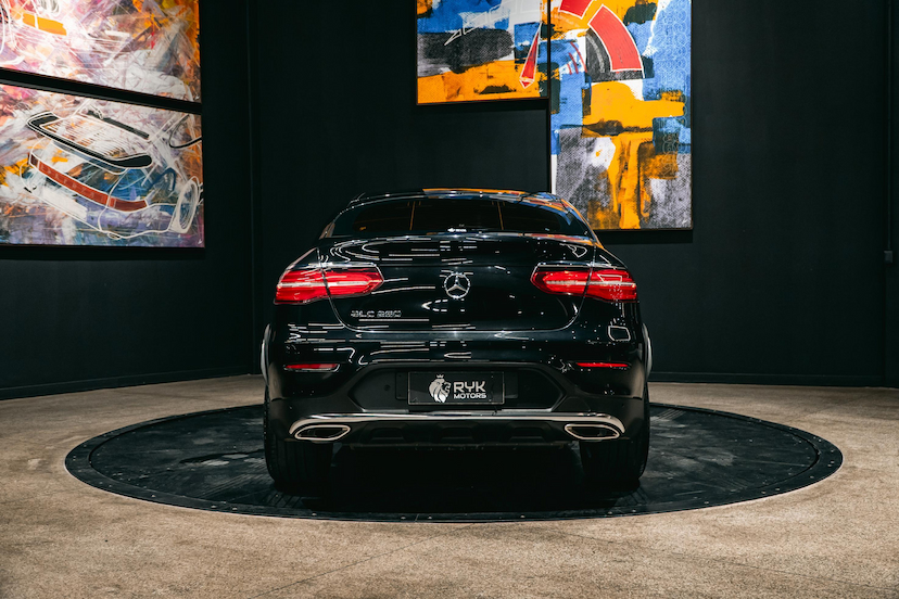 Foto do veículo MERCEDES-BENZ GLC 250 2.0 CGI GASOLINA COUPÉ 4MATIC 9G-TRONIC 2019 71.902 KM 214.900,00