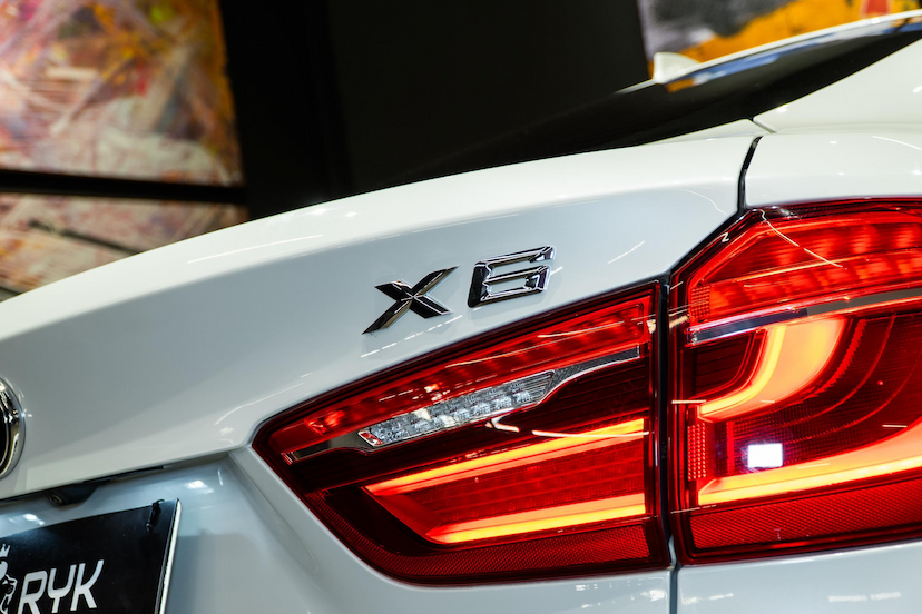 Foto do veículo BMW X6 3.0 TWINPOWER GASOLINA XDRIVE35I M SPORT AUTOMÁTICO 2019 52.704 KM 279.900,00