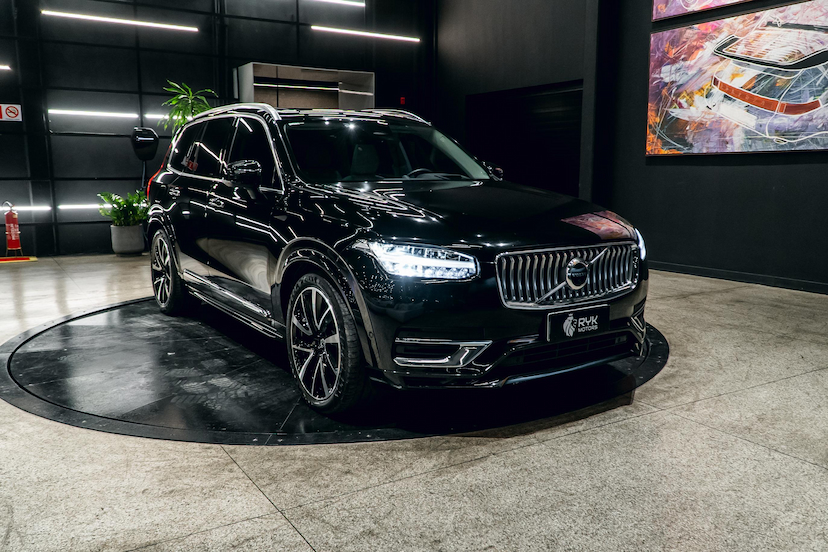 Foto do veículo VOLVO XC90 2.0 T8 RECHARGE ULTIMATE AWD GEARTRONIC 2023 39.700 KM 439.900,00