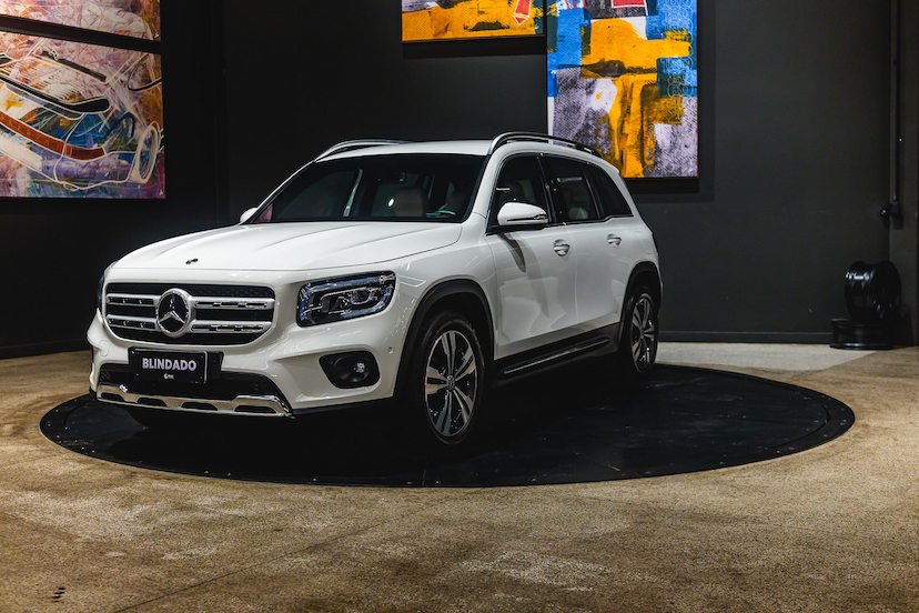 Foto do veículo MERCEDES-BENZ GLB 200 1.3 CGI GASOLINA ADVANCE 7G-DCT 2021 45.698 KM 229.900,00