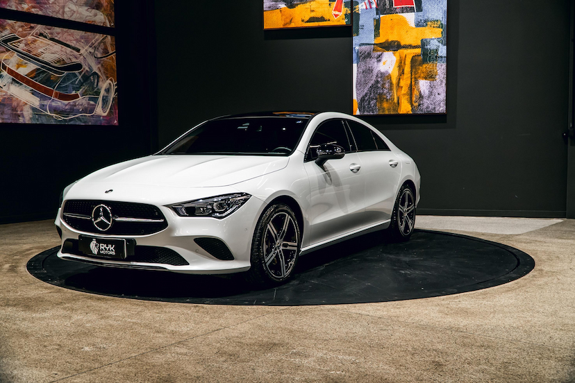 Foto do veículo MERCEDES-BENZ CLA 250 2.0 CGI GASOLINA 7G-DCT 2023 16.056 KM 239.900,00