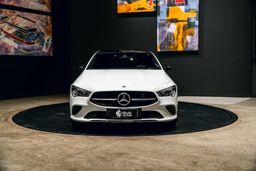 Foto do veículo MERCEDES-BENZ CLA 250 2.0 CGI GASOLINA 7G-DCT 2023 16.056 KM 239.900,00