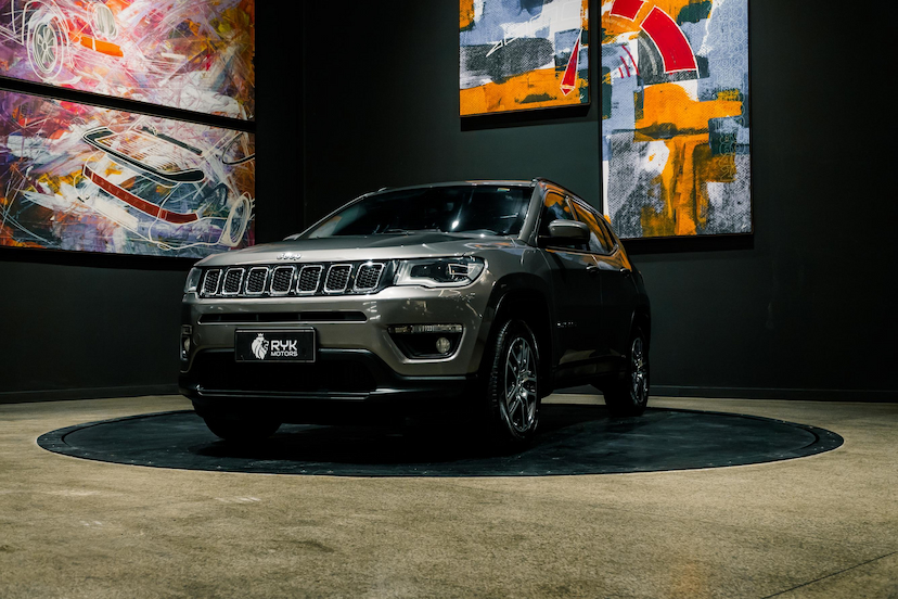 Foto do veículo JEEP COMPASS 2.0 16V FLEX SPORT AUTOMÁTICO 2020 112.932 KM 129.900,00