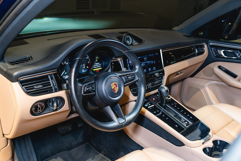 Foto do veículo PORSCHE MACAN 2.0 TURBO GASOLINA PDK 2022 24.186 KM 401.900,00