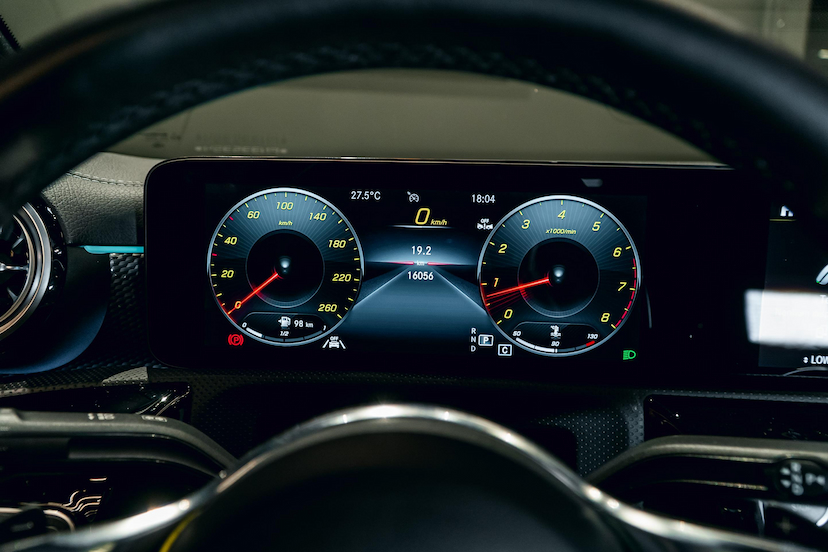 Foto do veículo MERCEDES-BENZ CLA 250 2.0 CGI GASOLINA 7G-DCT 2023 16.056 KM 239.900,00
