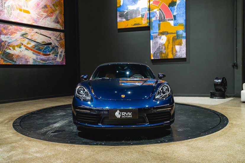 Foto do veículo PORSCHE 718 2.0 16V H4 GASOLINA BOXSTER PDK 2020 7.000 KM 489.900,00