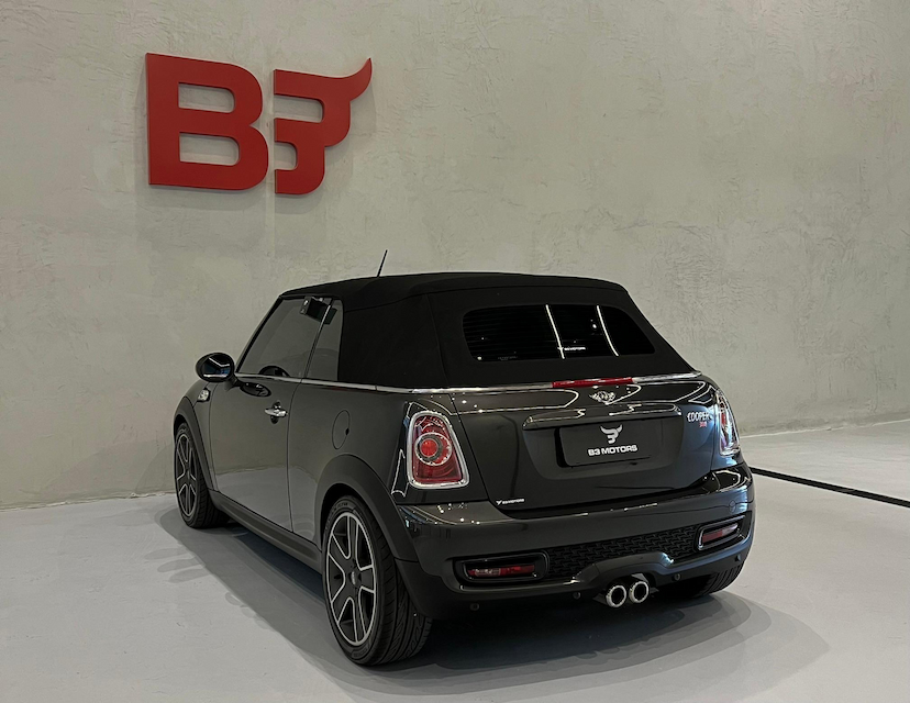 Foto do veículo MINI COOPER 1.6 S CABRIO 16V TURBO GASOLINA 2P AUTOMÁTICO 2014 41.469 KM 129.900,00