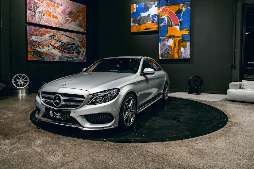 Foto do veículo MERCEDES-BENZ C 250 2.0 CGI SPORT TURBO 16V GASOLINA 4P AUTOMÁTICO 2015 122.303 KM 122.900,00