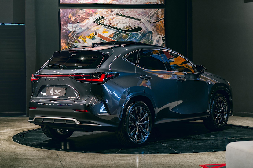 Foto do veículo LEXUS NX 350H 2.5 16V VVT-I HYBRID F-SPORT CVT AWD 2025 5.418 KM 369.900,00