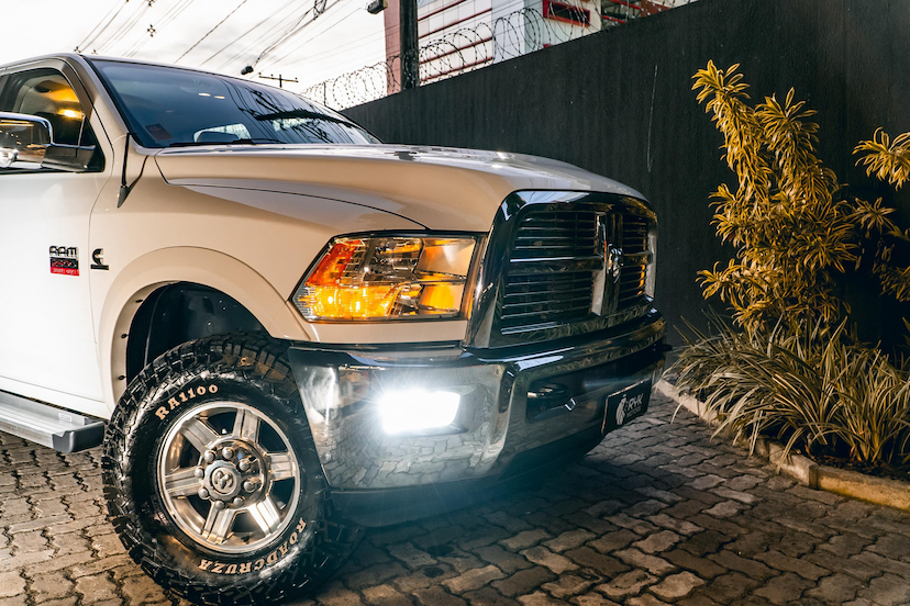 Foto do veículo RAM 2500 6.7 LARAMIE 4X4 CD I6 TURBO DIESEL 4P AUTOMÁTICO 2012 113.275 KM 189.900,00
