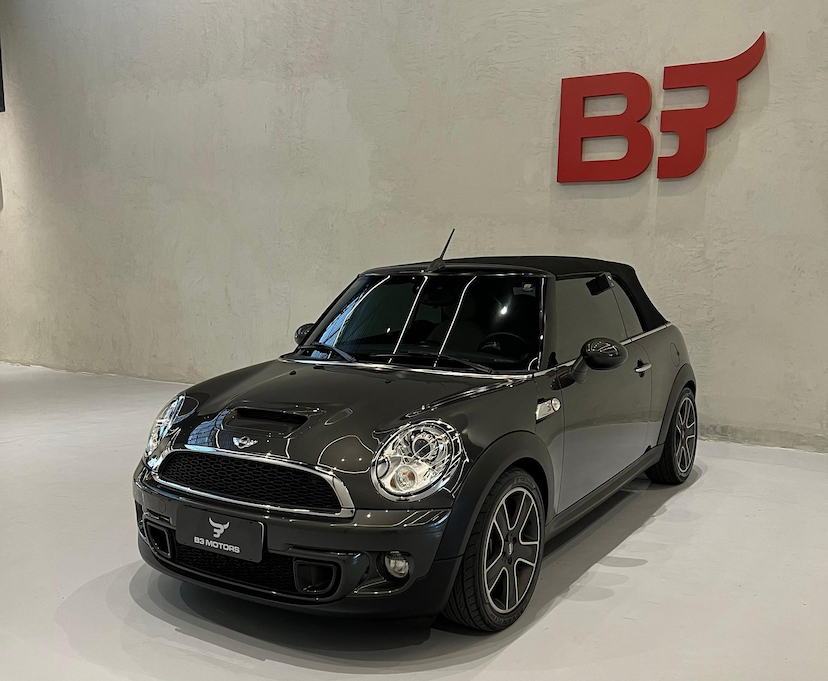 Foto do veículo MINI COOPER 1.6 S CABRIO 16V TURBO GASOLINA 2P AUTOMÁTICO 2014 41.469 KM 129.900,00