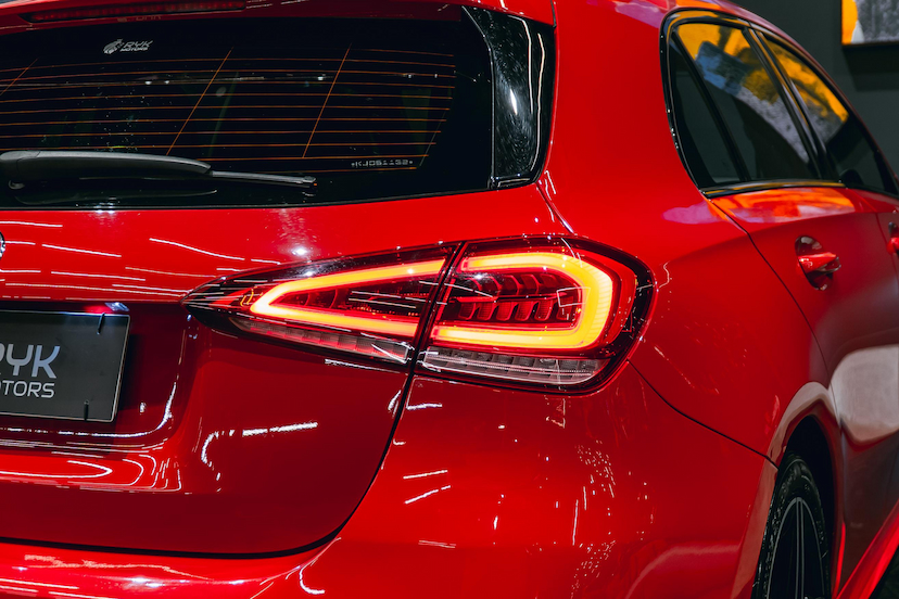 Foto do veículo MERCEDES-BENZ A 250 2.0 CGI GASOLINA SPORT 7G-DCT 2019 49.569 KM 189.900,00