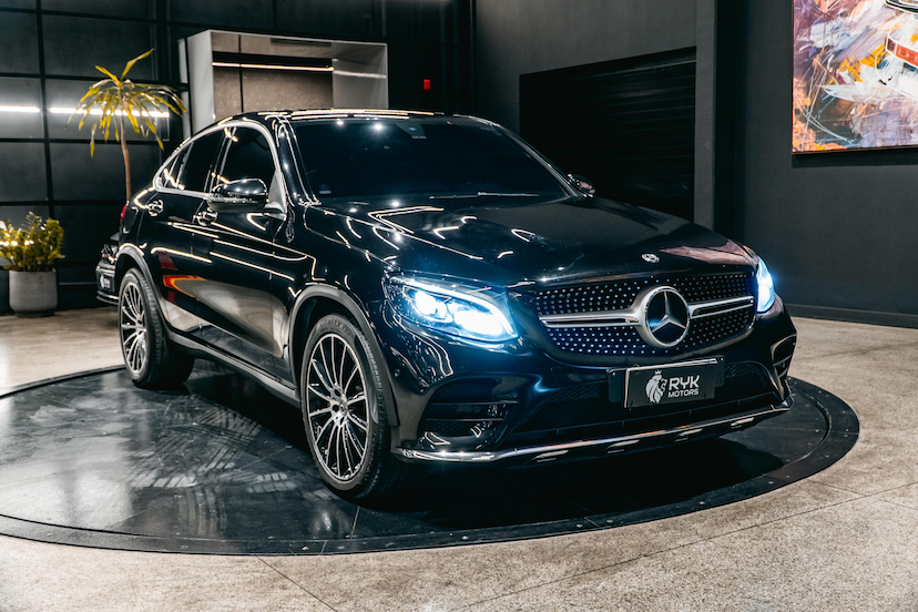 Foto do veículo MERCEDES-BENZ GLC 250 2.0 CGI GASOLINA COUPÉ 4MATIC 9G-TRONIC 2019 71.902 KM 214.900,00